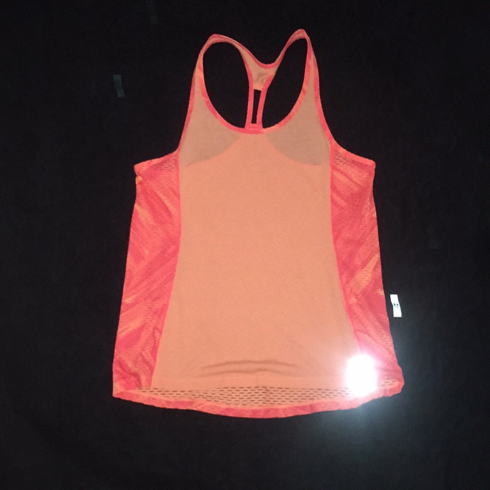 Athletic tank top